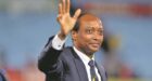 رئيس الـ”كاف” يطير إلى الكاميرون للحسم في مصير “كأس إفريقيا” بشكل نهائي