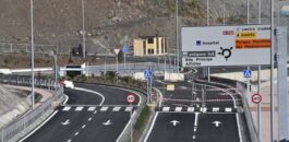 إسبانيا تقرر تمديد إغلاق معبر باب سبتة المحتلة إلى هذا التاريخ