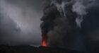 “المختبر الوطني لرصد التلوث” يخرج عن صمته حول سحابة “بركان الكناري”