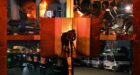 صور .. مشاهد تبكي القلوب من “سوق المركب” لحظة انتشار النيران بداخله