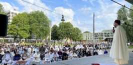 أفراد الجالية المسلمة بأمستردام تحتفل بعيد الأضحى المبارك