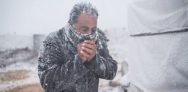 البرد القارس يهدد “حياة مغاربة” بعدد من مدن المملكة