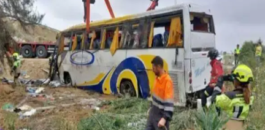 وفاة عاملة مغربية وإصابة 24 أخريات بجروح في انقلاب حافلة بإسبانيا
